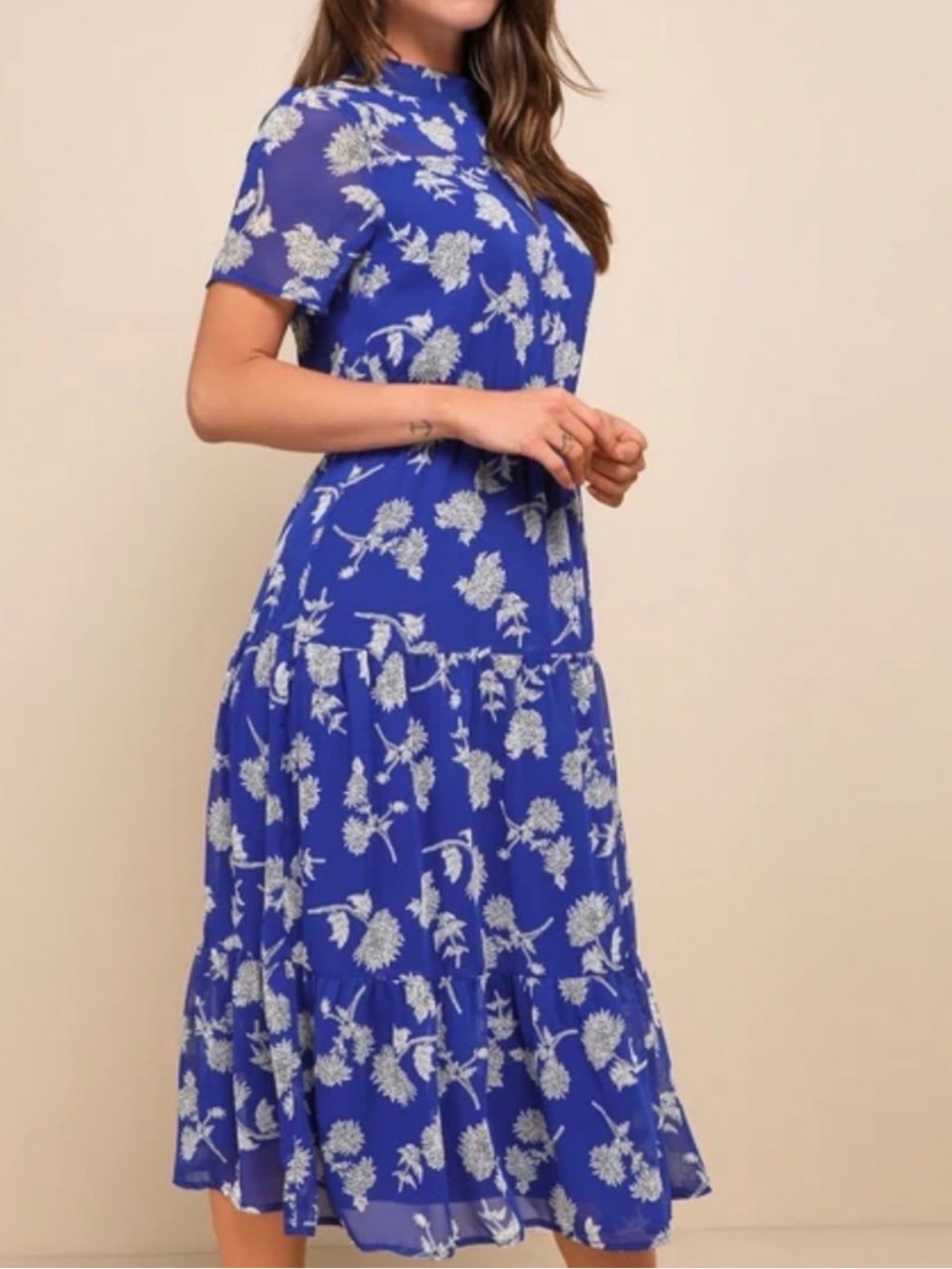 Lulu's Royal Blue & White Floral Tiered Midi Dress